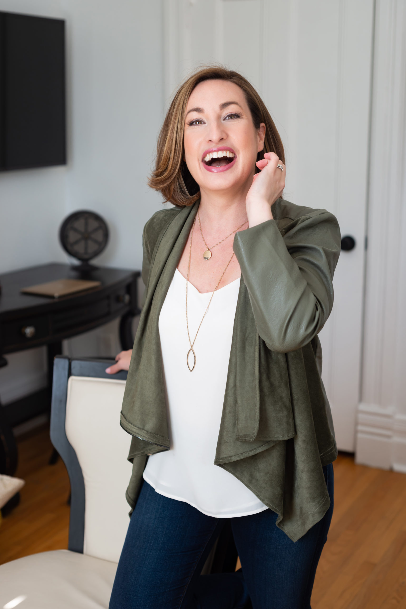 Laura Wright on The Good Life Coach Podcast with Michele Lamoureux